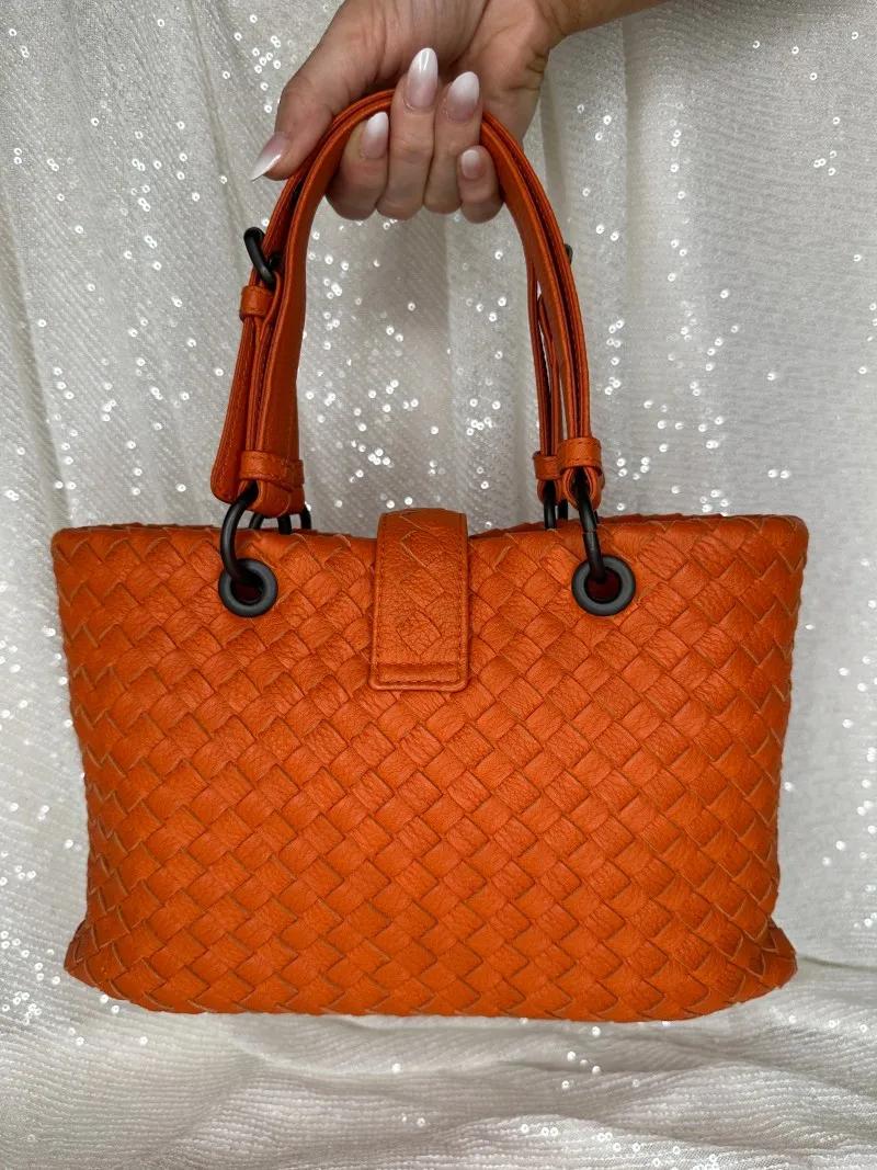 orange-capri-tote-intrecciato-nappa-