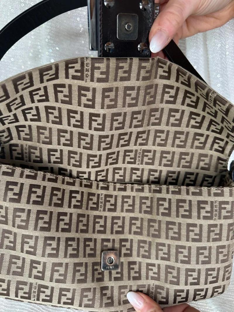 vintage-fendi-zucchino-baguette