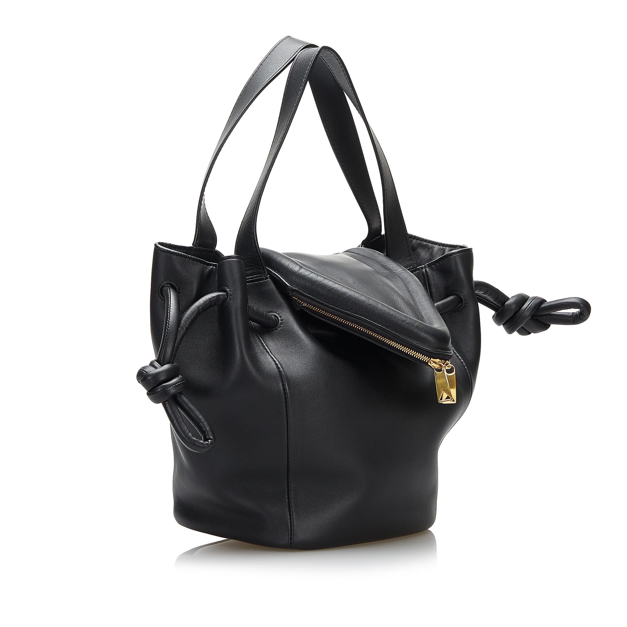 beak-handbag-1