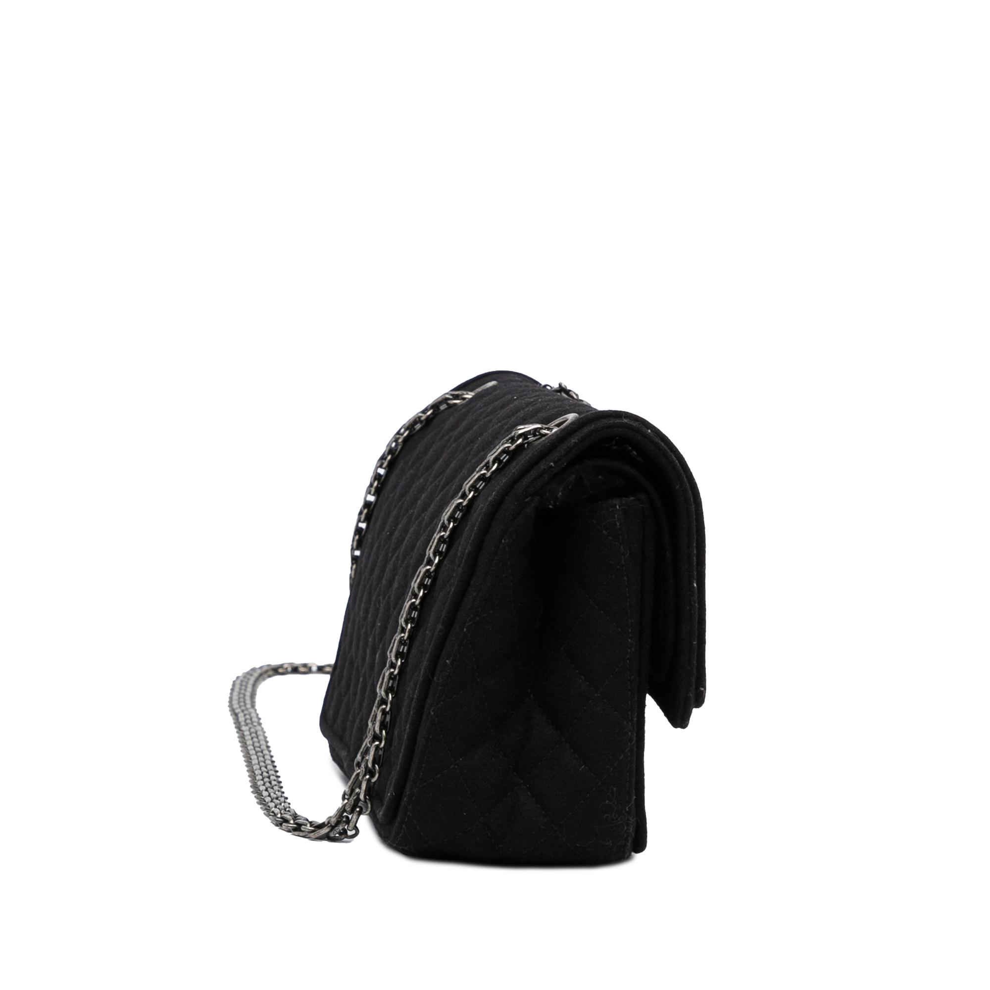 reissue-wool-shoulder-bag