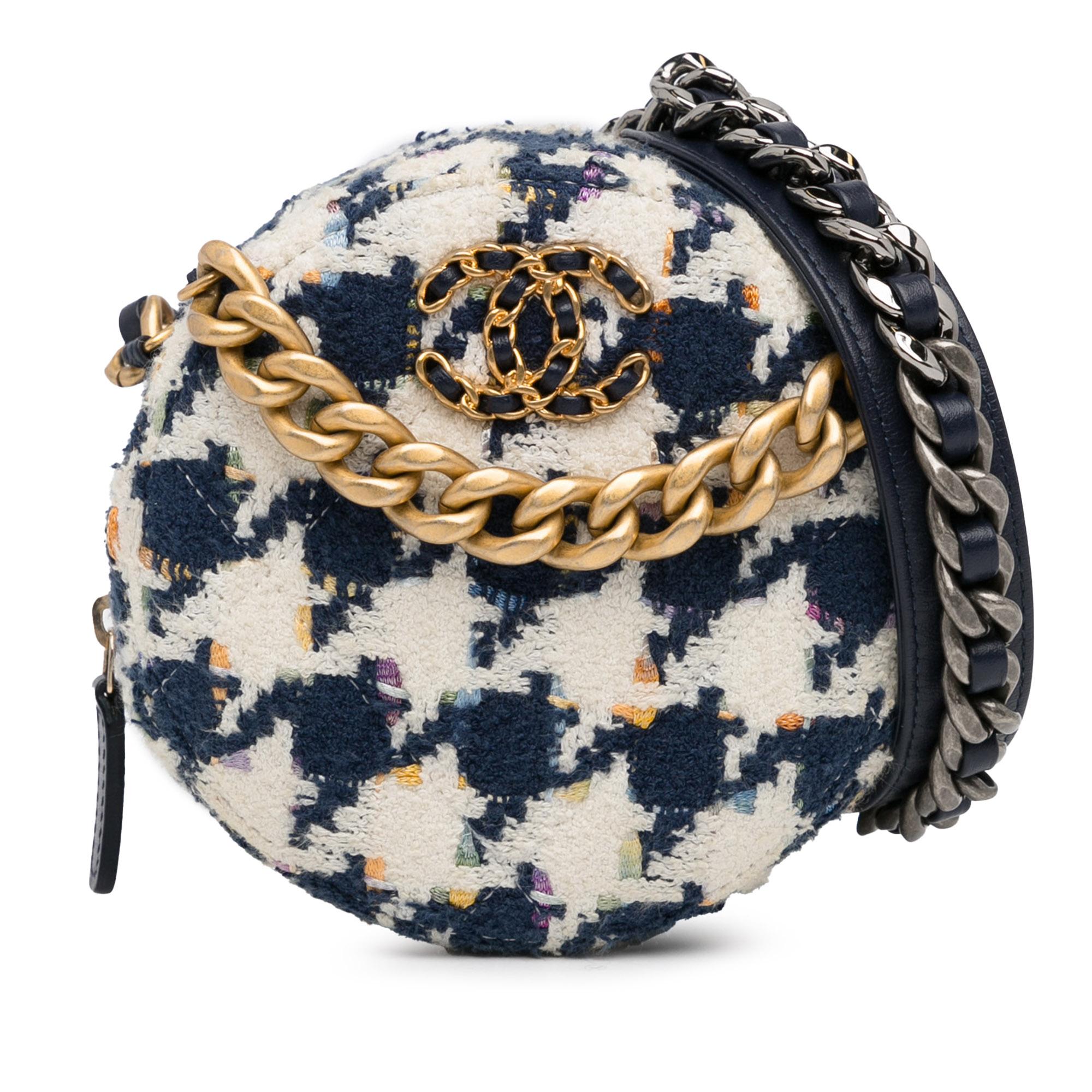 Tweed 19 Round Clutch with Chain