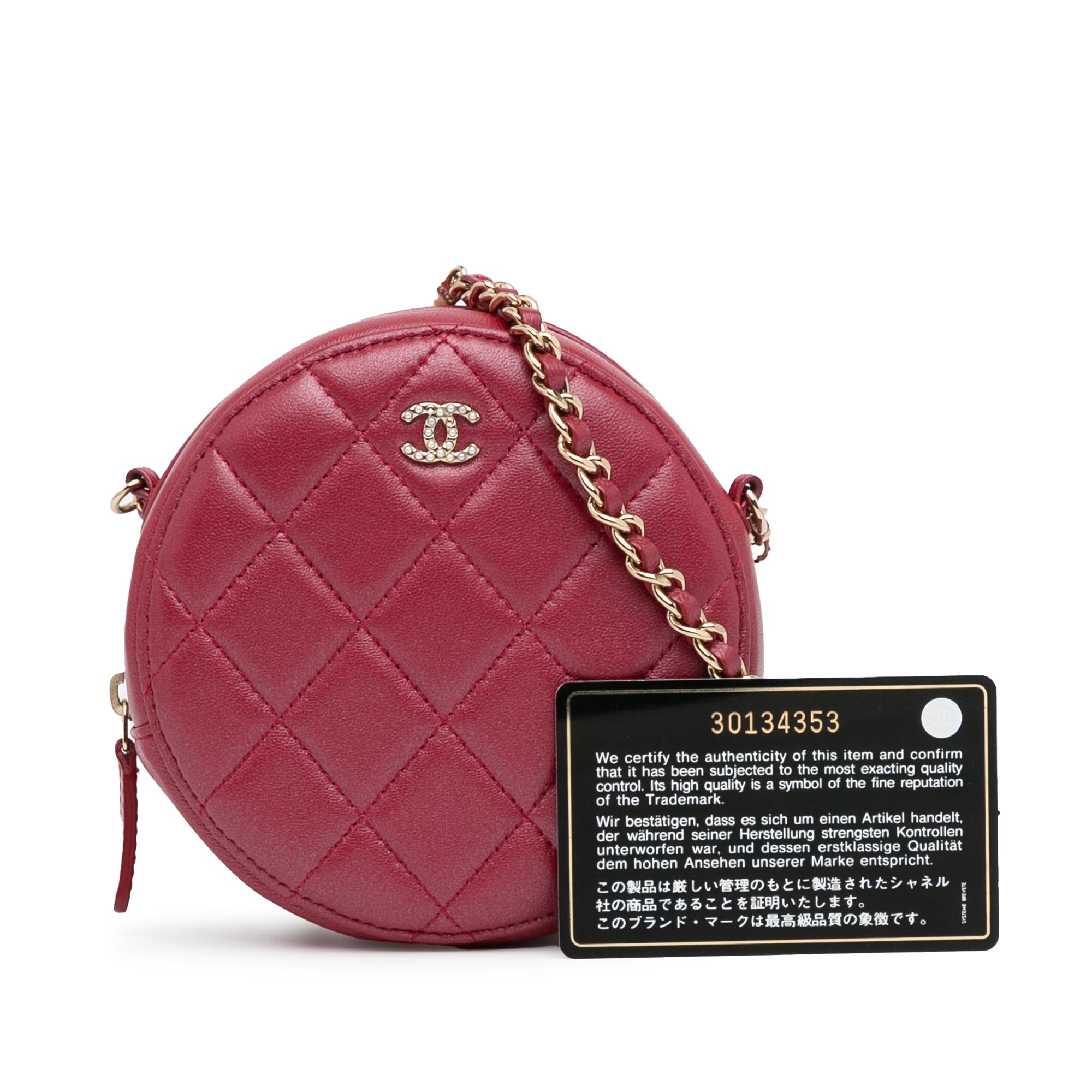 quilted-lambskin-round-pearl-clutch-with-chain