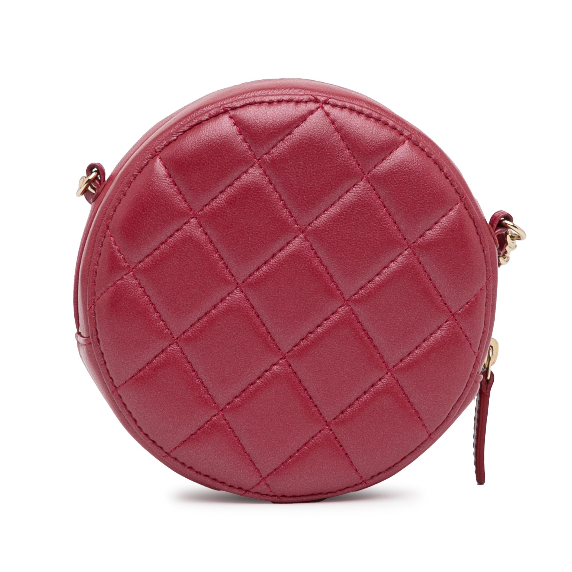 quilted-lambskin-round-pearl-clutch-with-chain