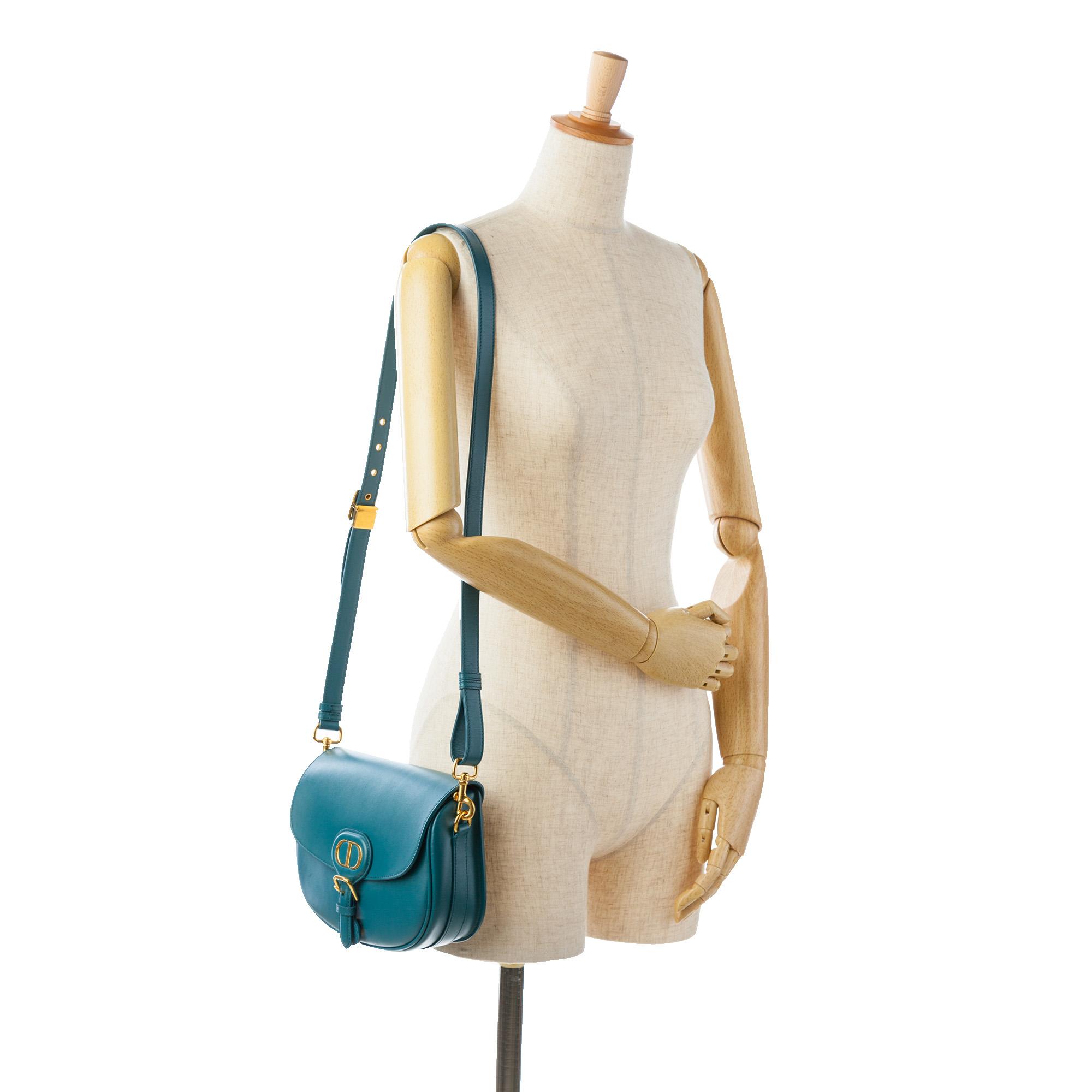 medium-bobby-crossbody-bag