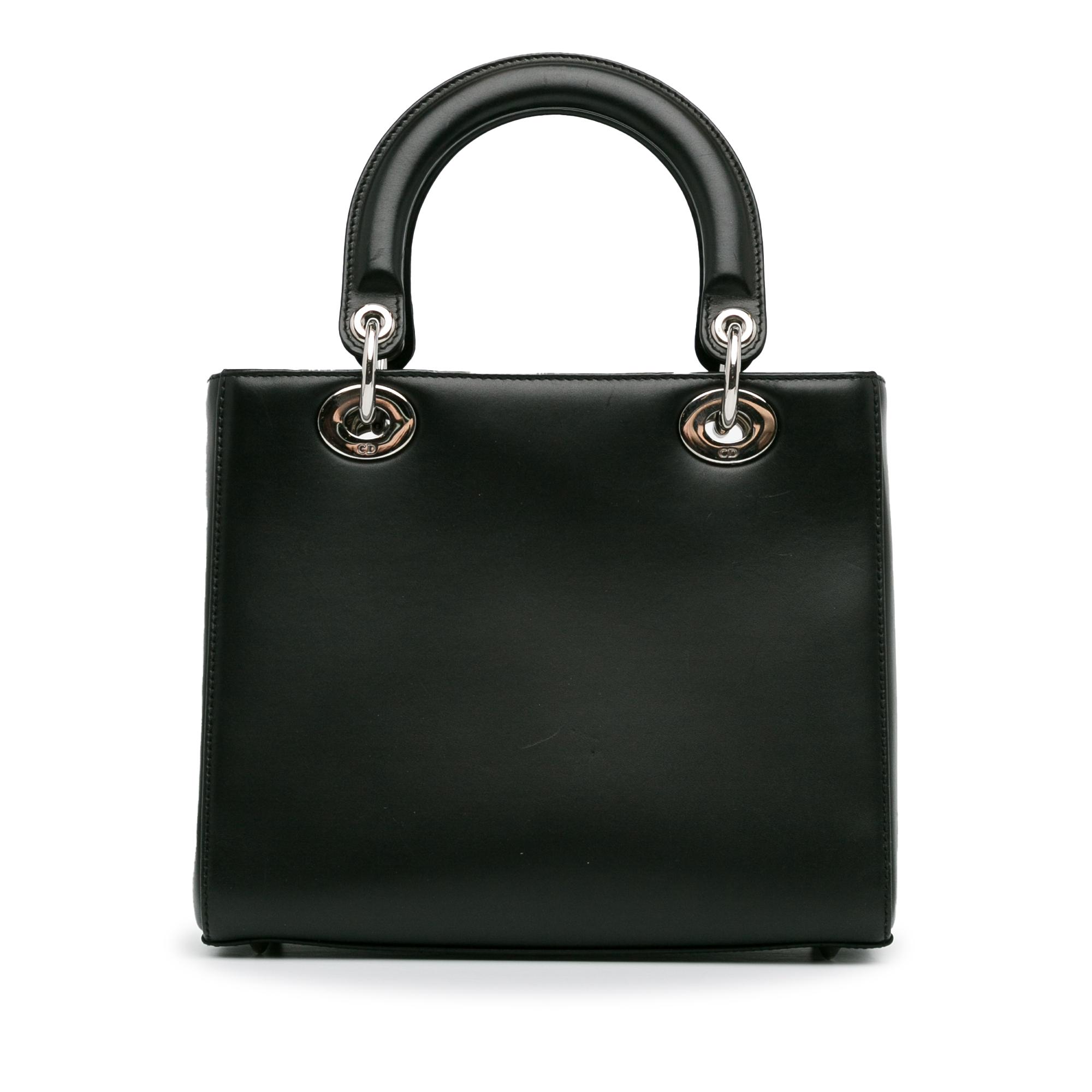 medium-calfskin-pockets-lady-dior