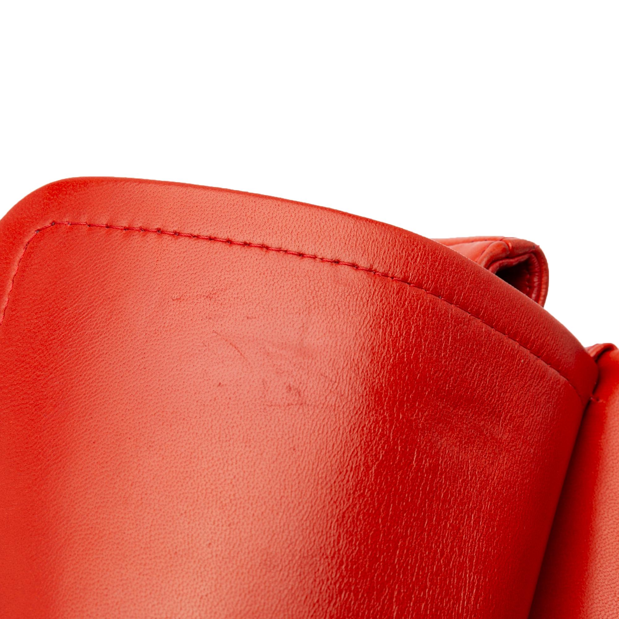 jumbo-classic-lambskin-double-flap