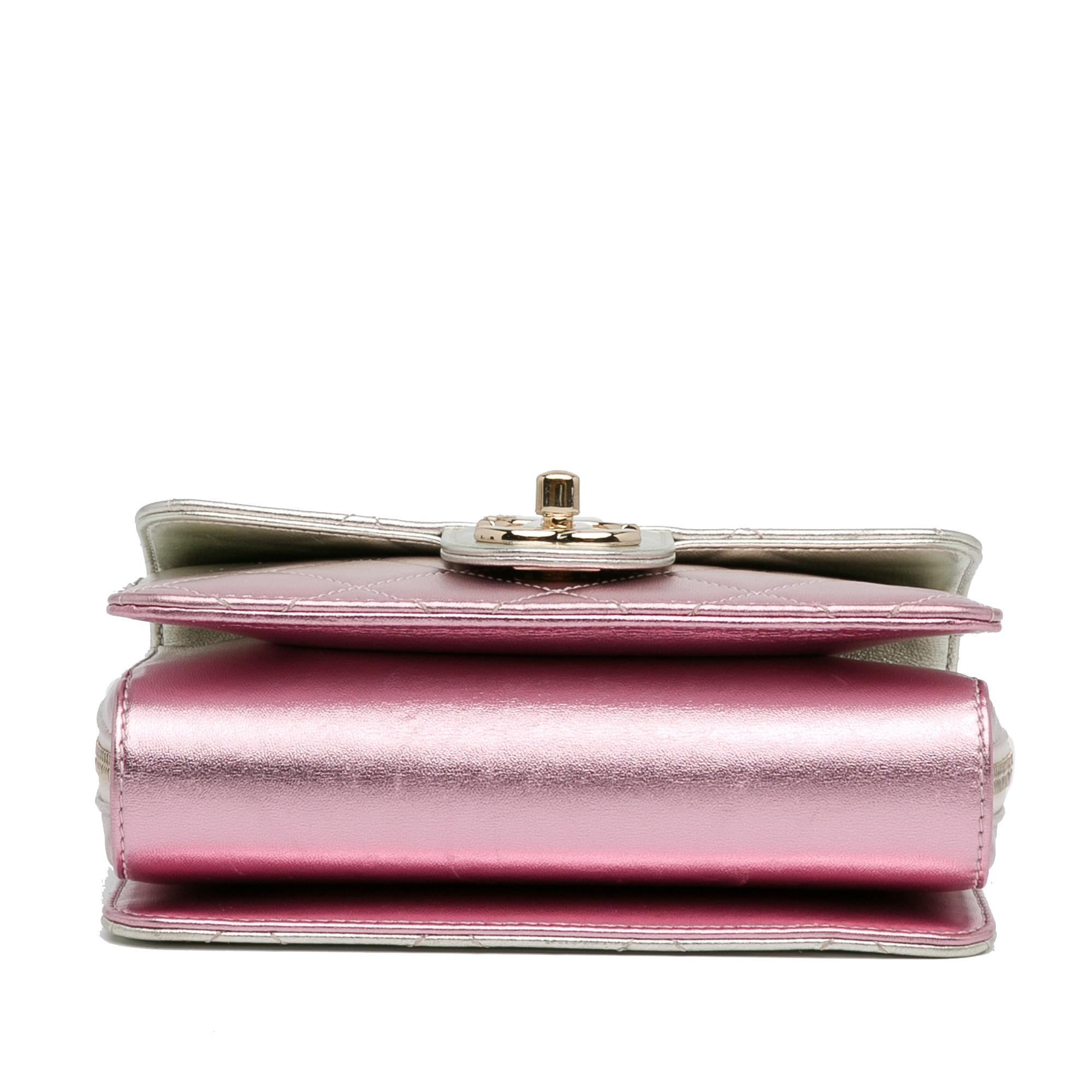 mini-metallic-lambskin-like-a-wallet-flap-bag