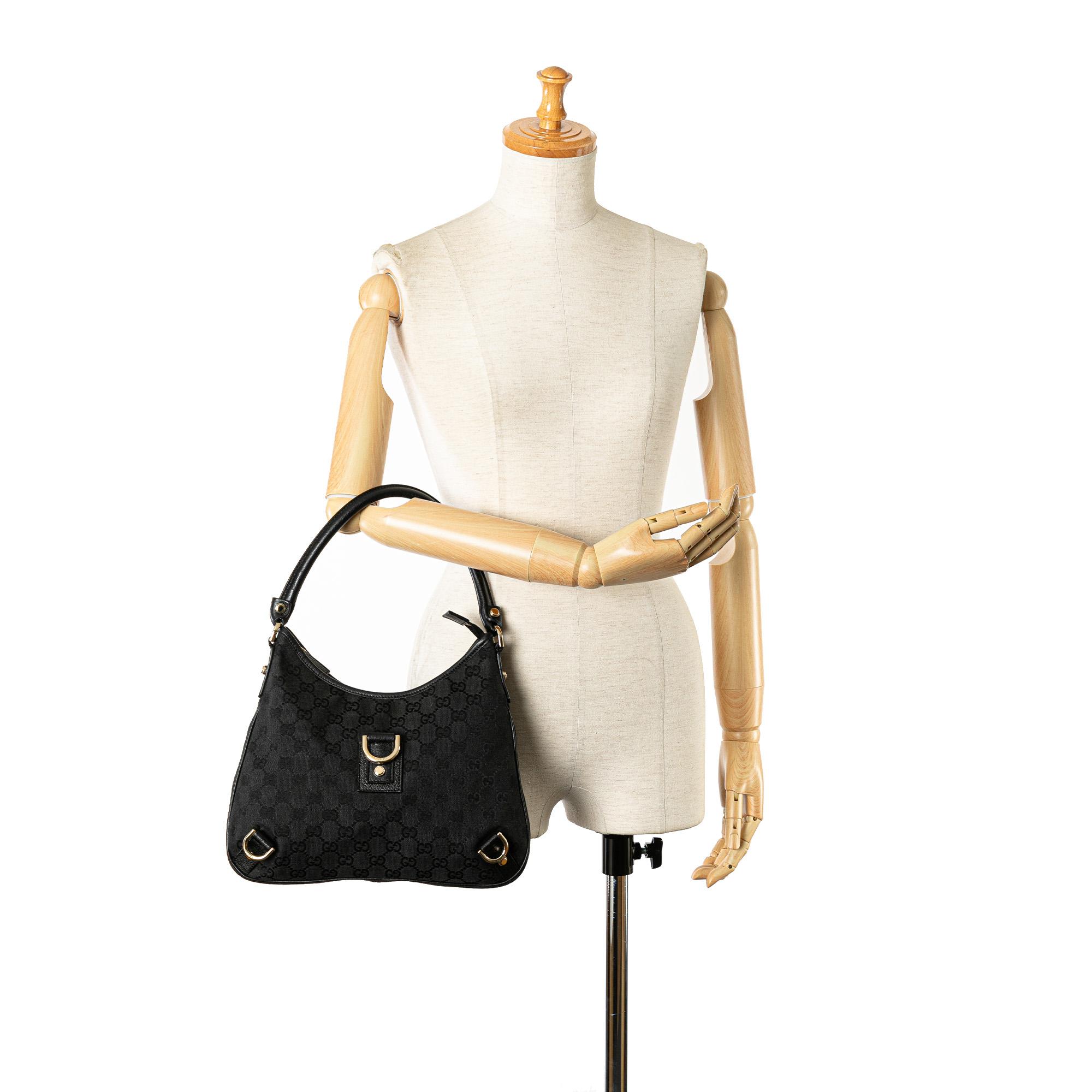 gg-canvas-abbey-d-ring-shoulder-bag-2