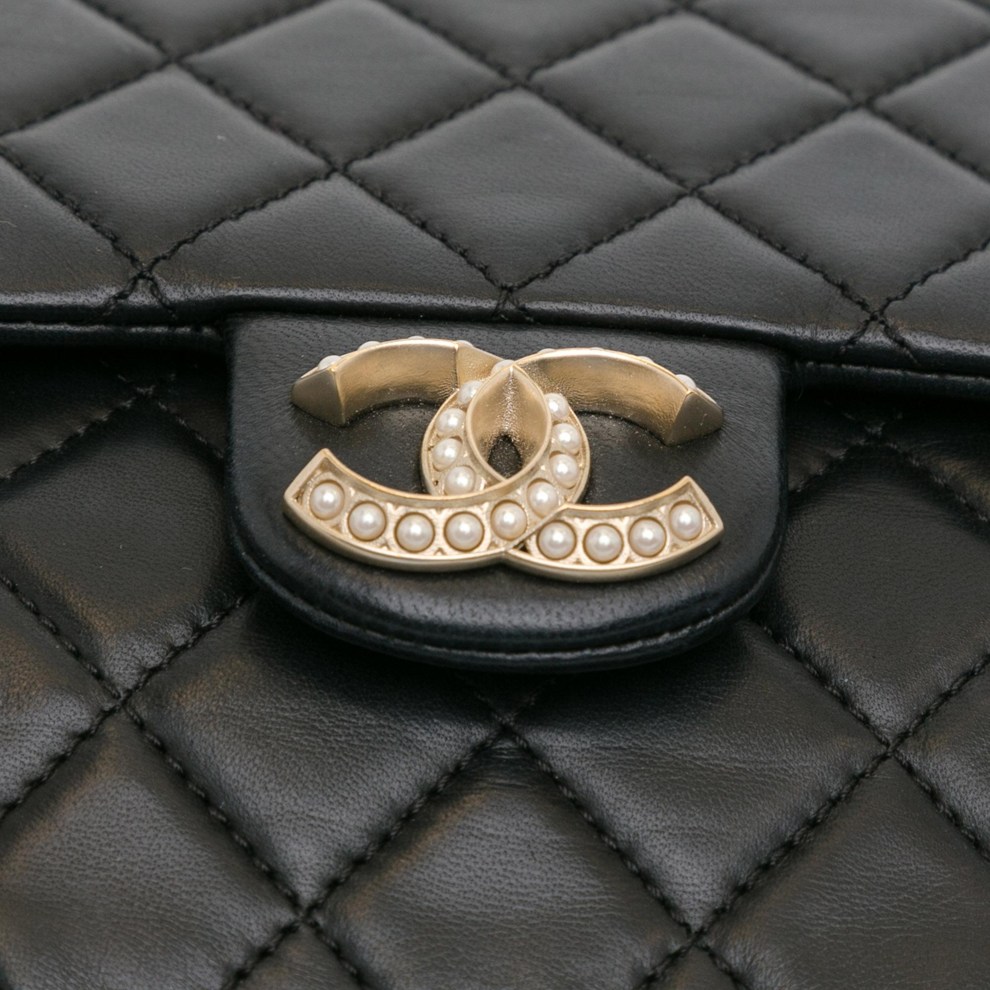 cc-quilted-lambskin-westminster-pearl-flap