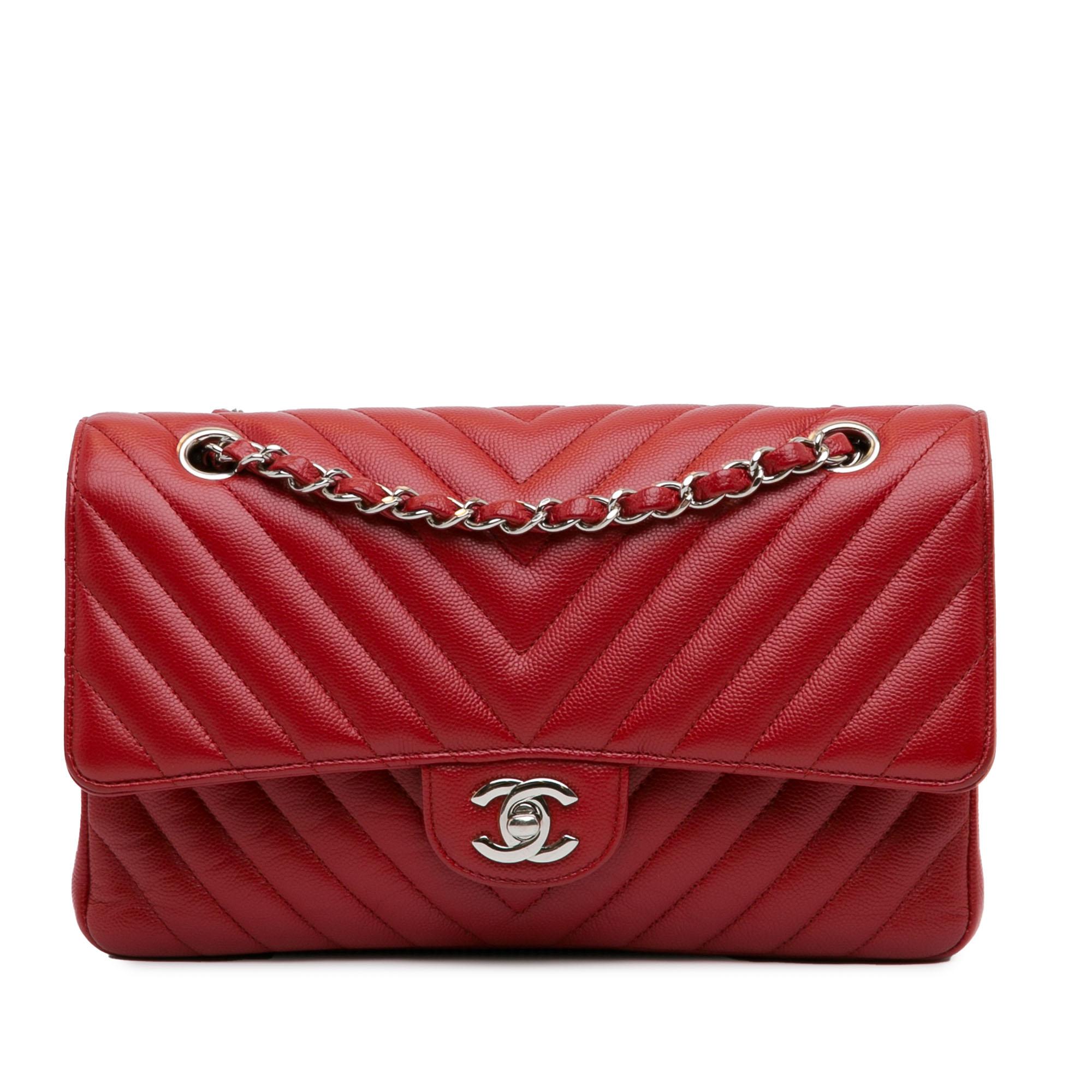 Medium Classic Chevron Caviar Double Flap