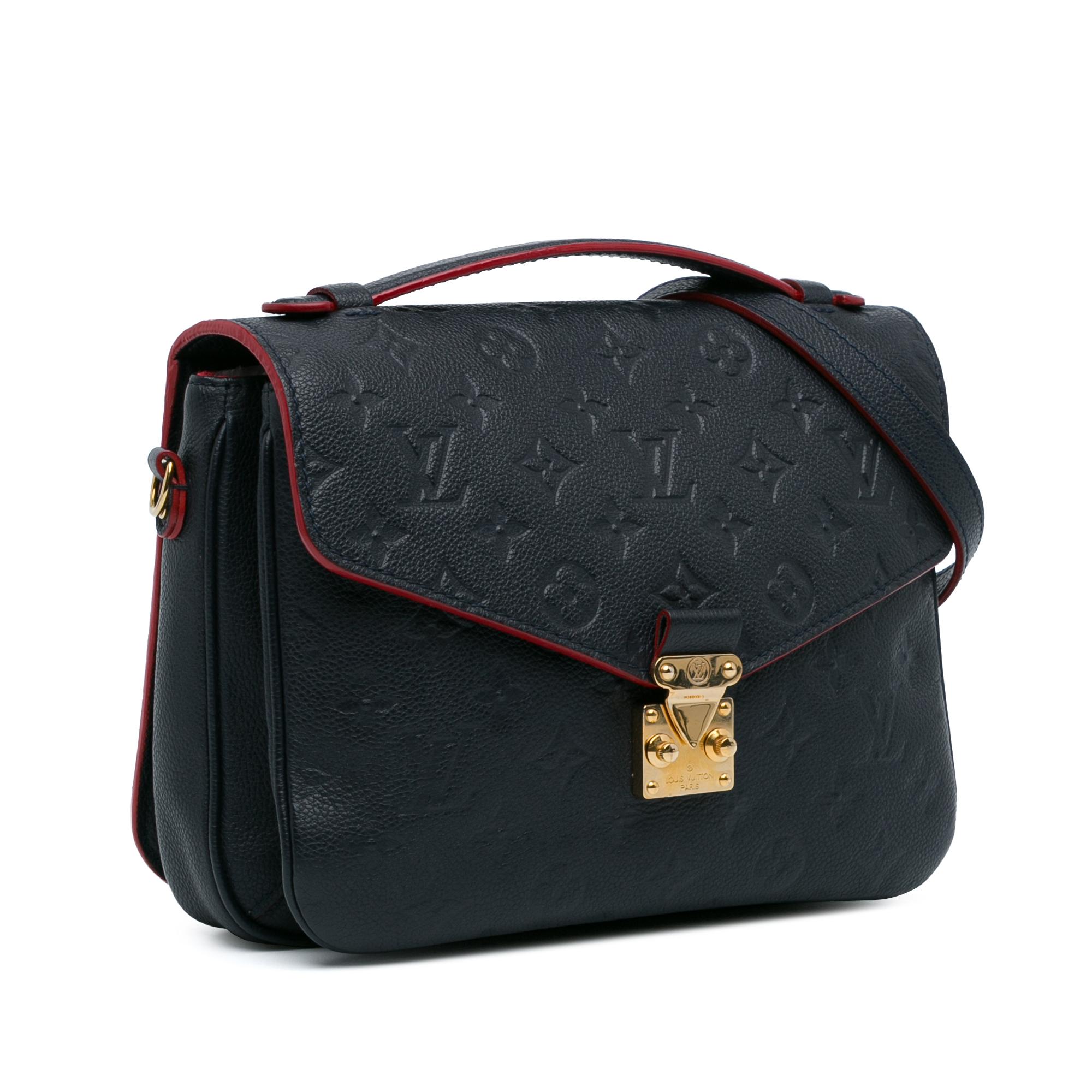 monogram-empreinte-pochette-metis-7