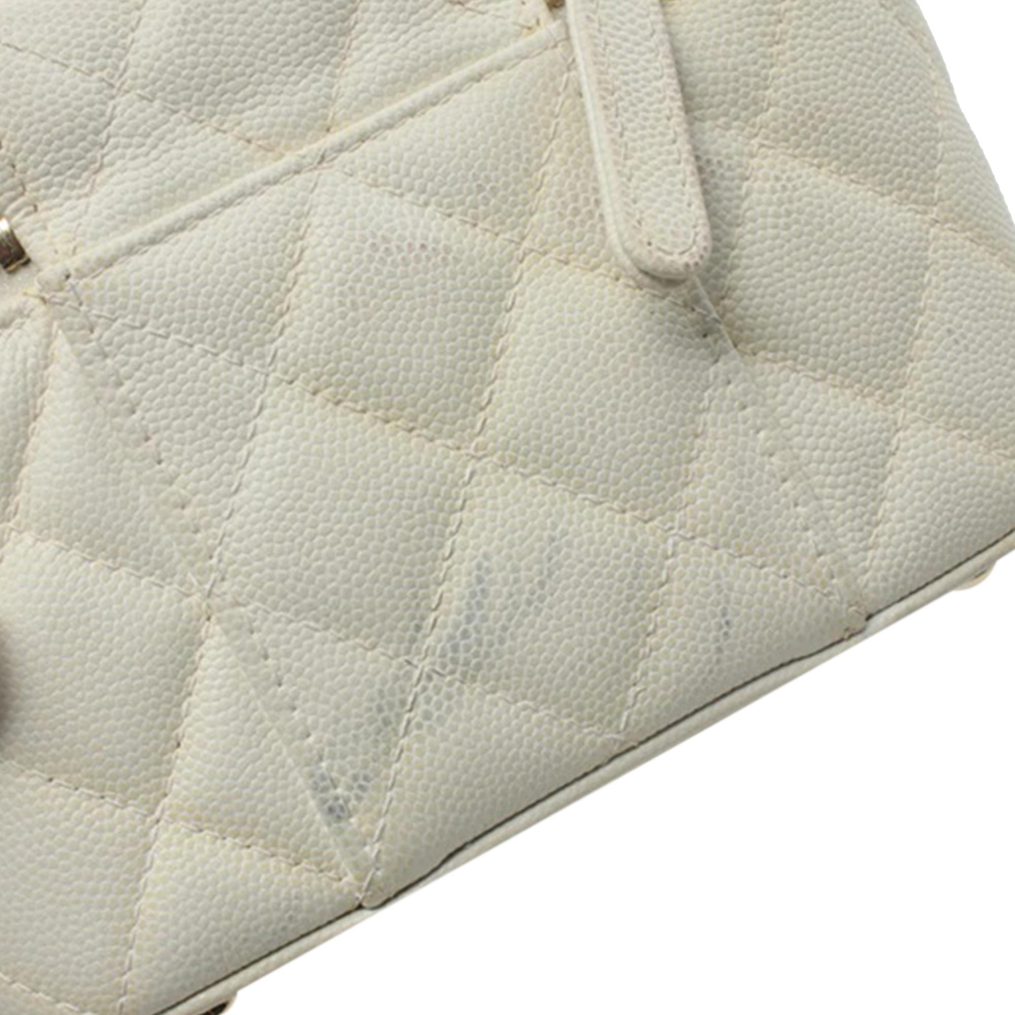 cc-quilted-caviar-top-handle-vanity-case