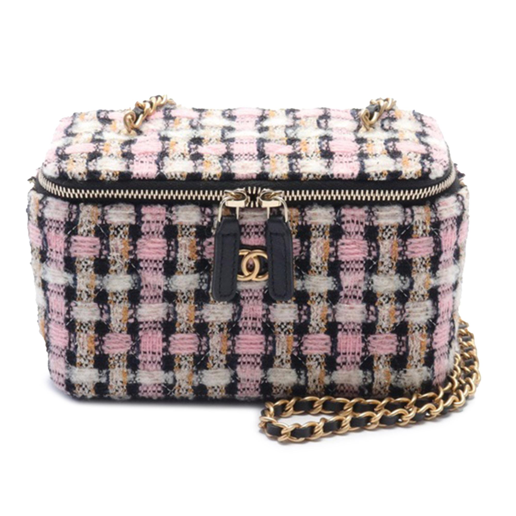 Tweed Pearl Crush Vanity Case with Chain