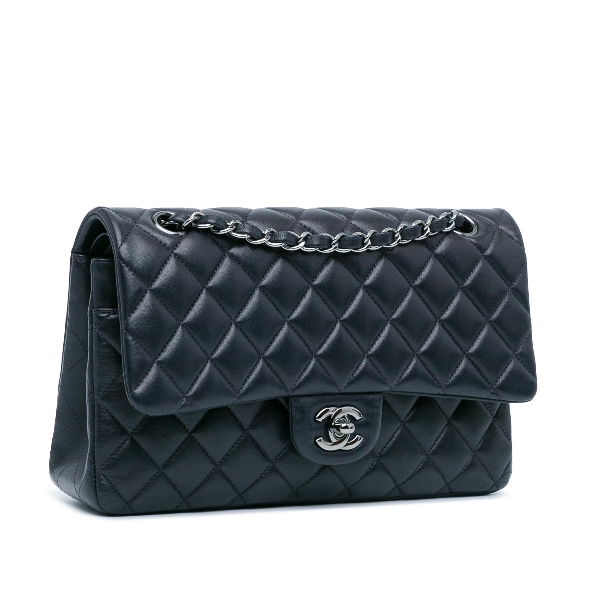 medium-classic-lambskin-double-flap-22