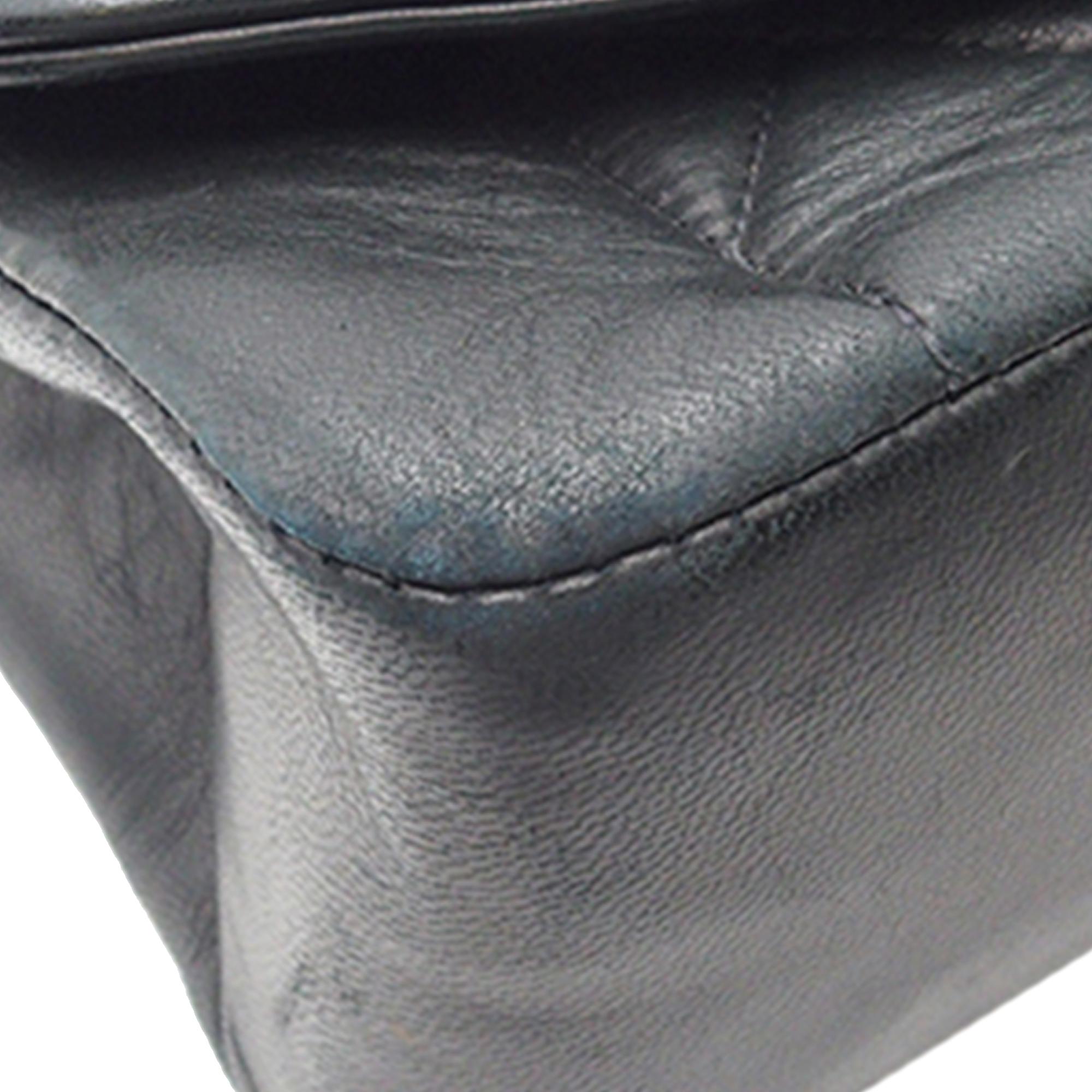 medium-lambskin-diana-flap-3