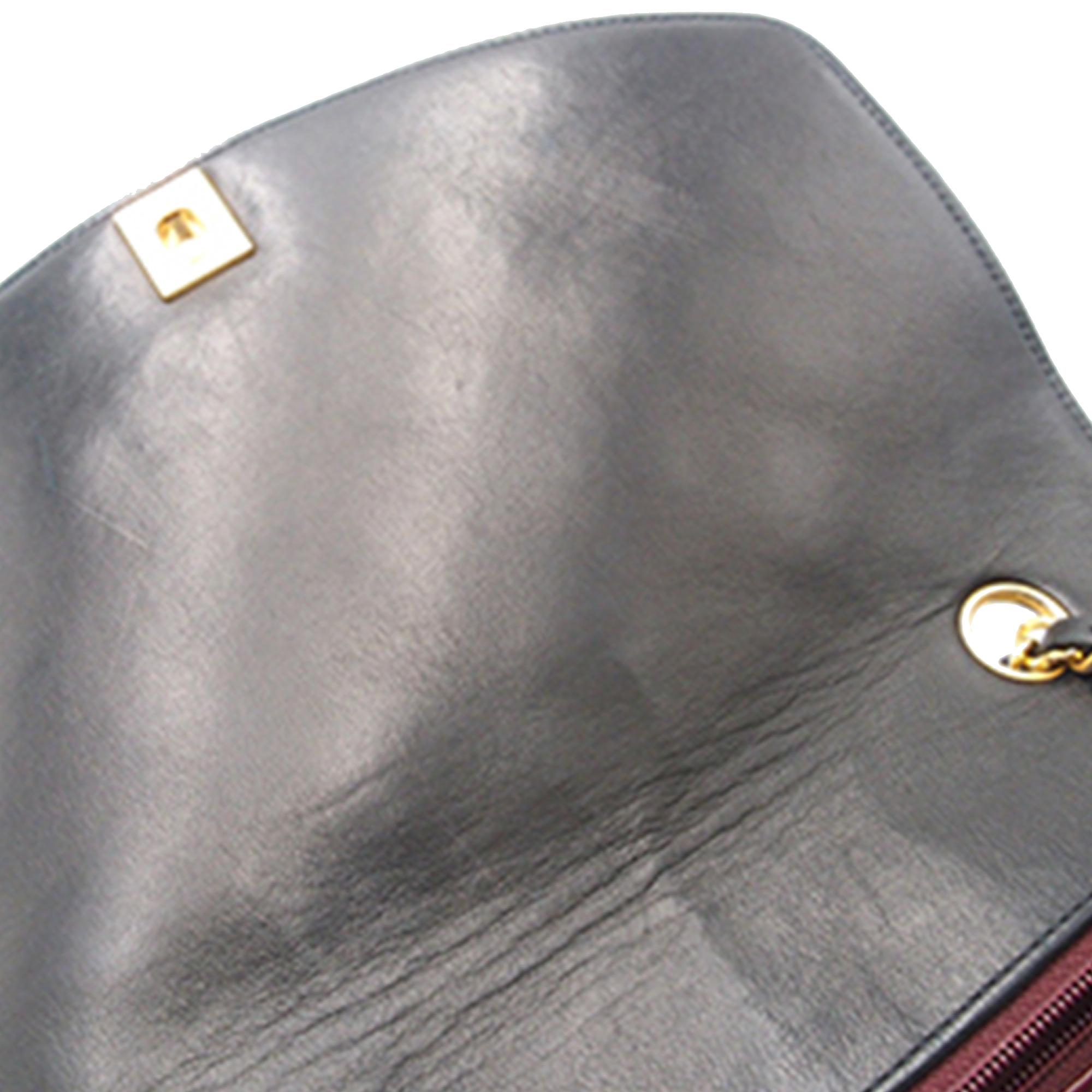 medium-lambskin-diana-flap-3