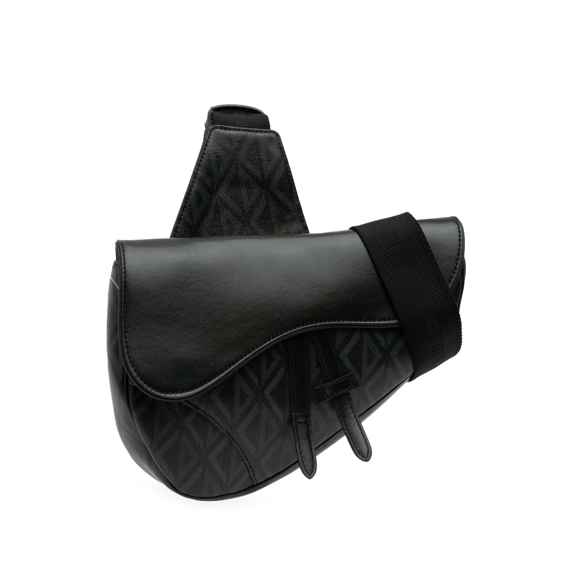 cd-diamond-saddle-bag