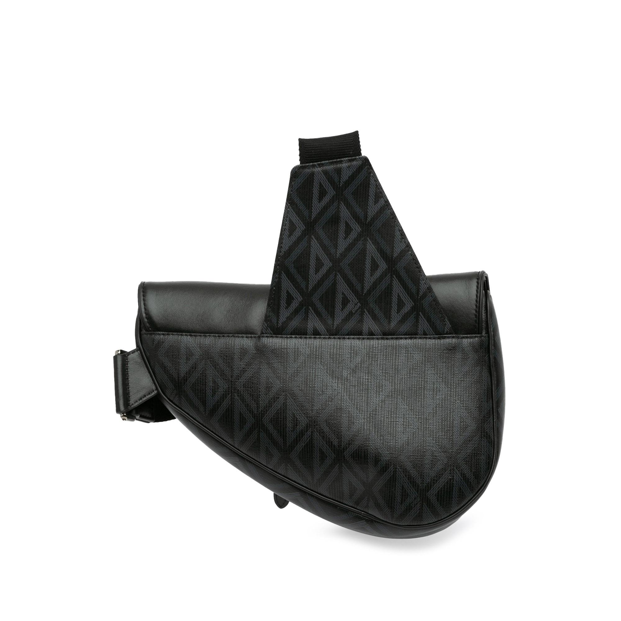 cd-diamond-saddle-bag