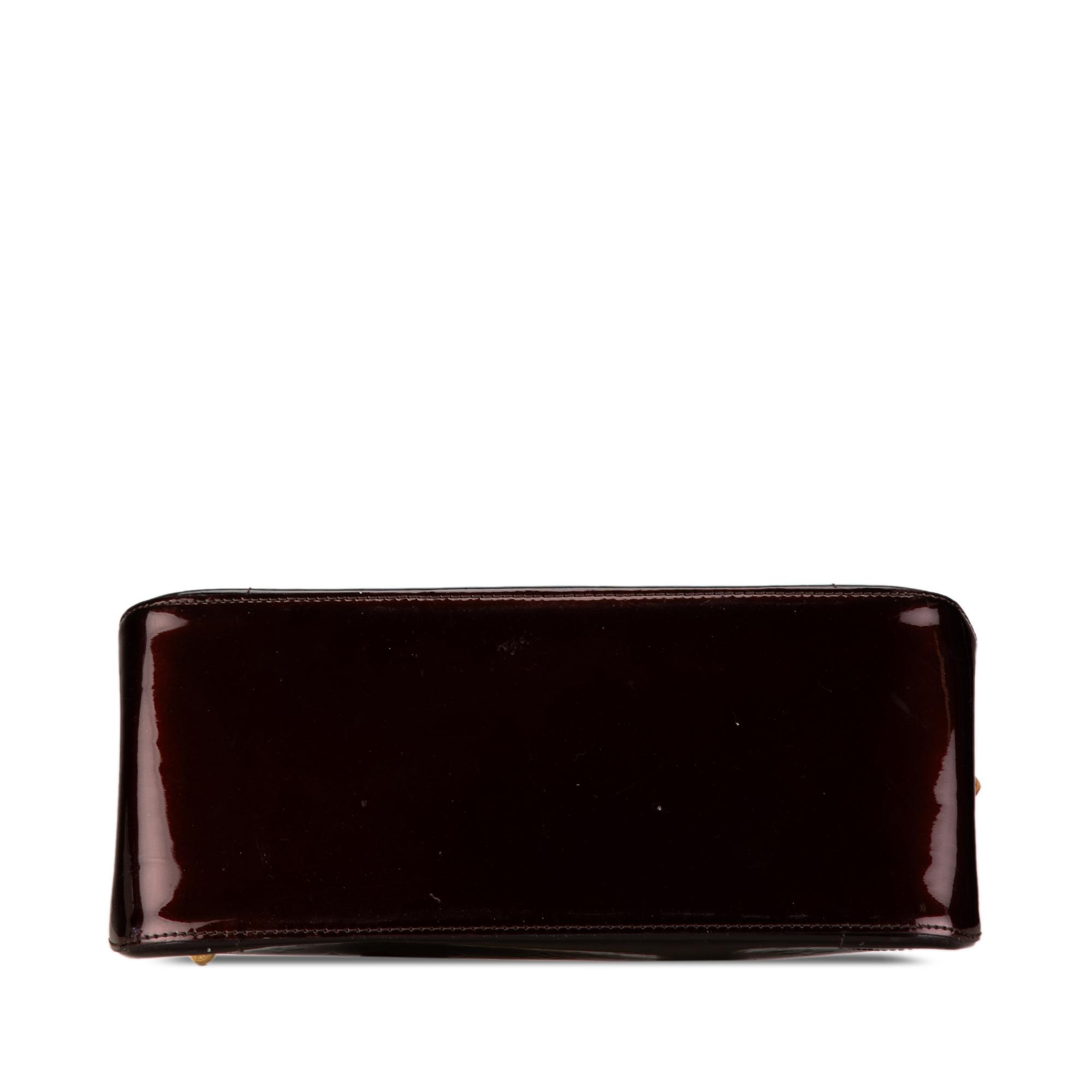 monogram-vernis-rosewood-avenue-2