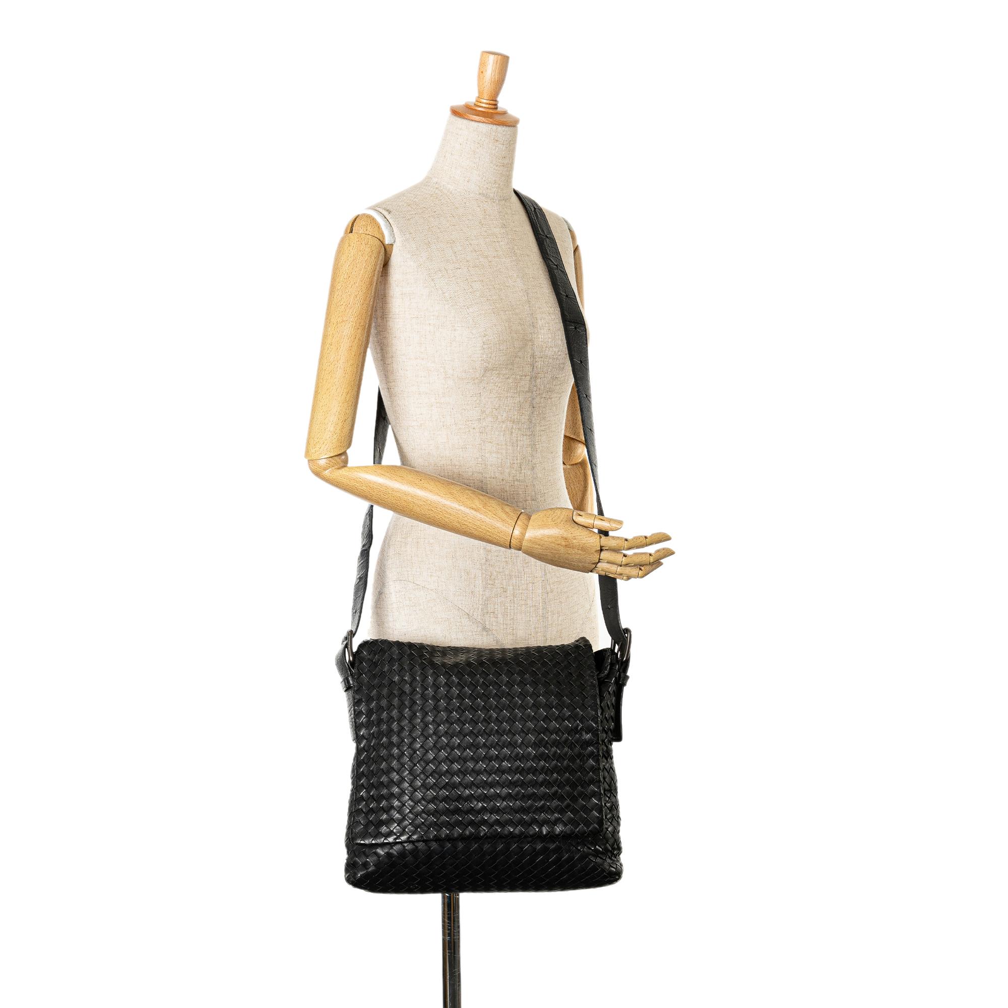 intrecciato-crossbody-6