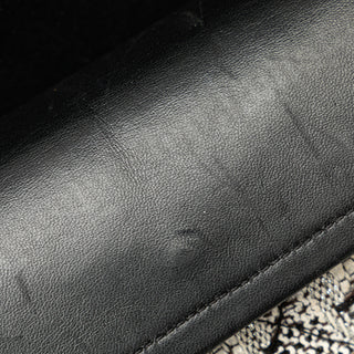 Medium Classic Tweed Double Flap