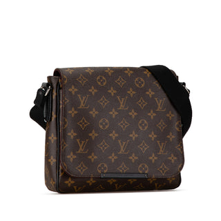 Monogram Macassar District PM