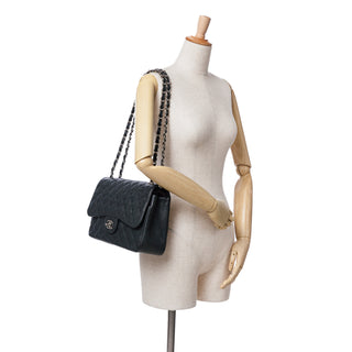 Jumbo Classic Caviar Double Flap