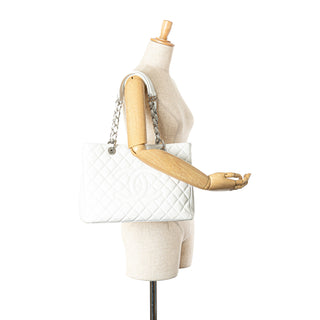 Caviar Grand Shopping Tote