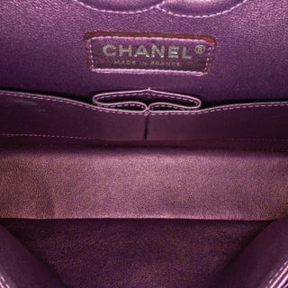 Medium Classic Iridescent Lambskin Double Flap