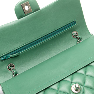 Medium Classic Lambskin Double Flap